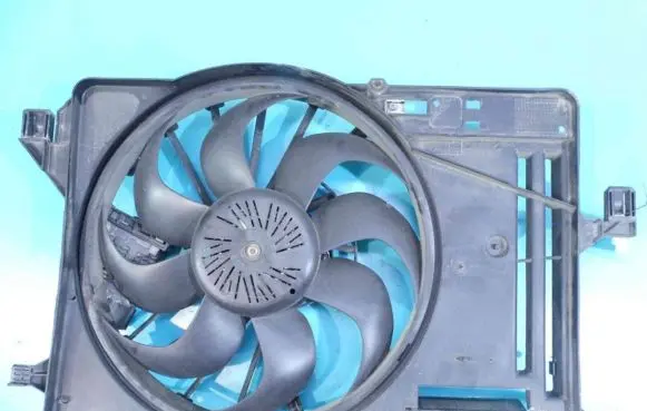 Ford Focus Fan set CV61-8C607-VB IMPRK1226640