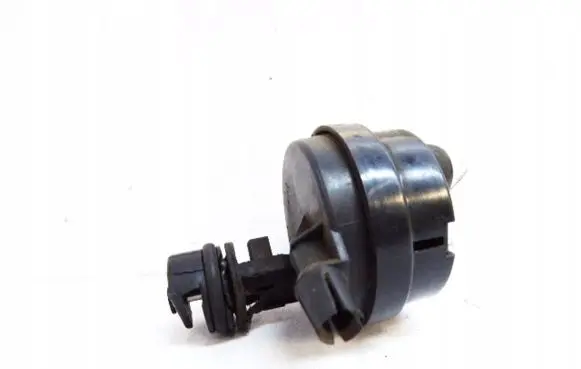 Fuel tank cap lock motor
