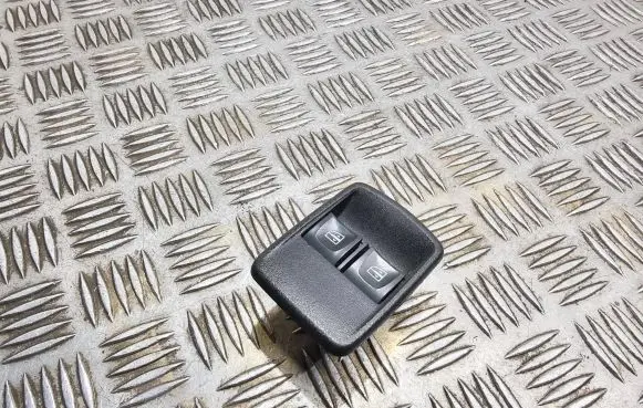 Dacia Dokker Electric window control switch 254110431R 10023896