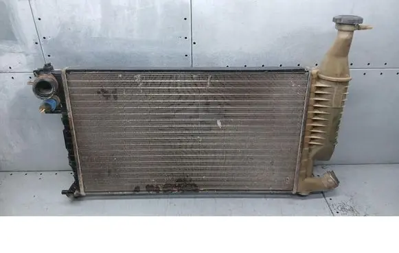 Coolant radiator