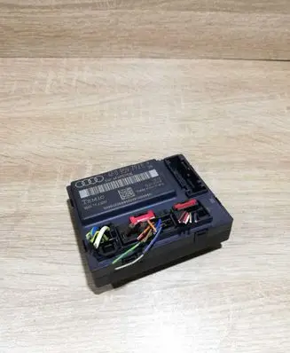 Audi A6 S6 C6 4F Door control unit/module 4F0959792E