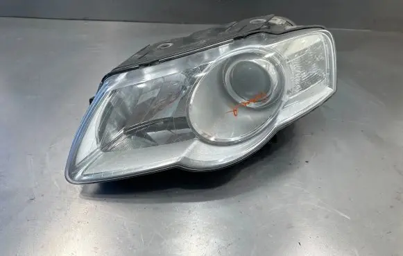 Volkswagen PASSAT B6 Headlight/headlamp 3C0941005S 89316391