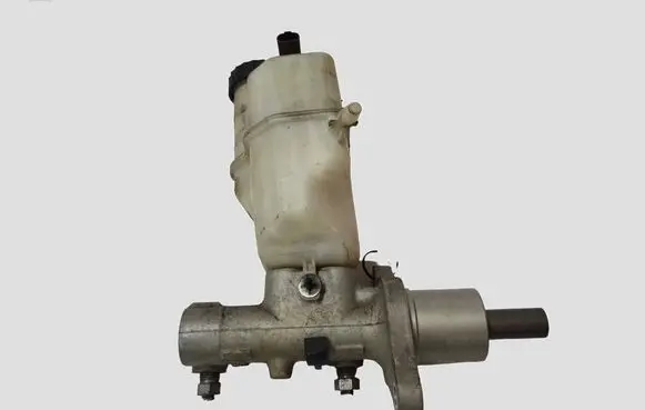 Citroen C5 Master brake cylinder 9646980980
