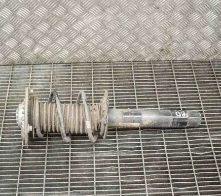 BMW 1 F20 F21 Front shock absorber/damper 6856714