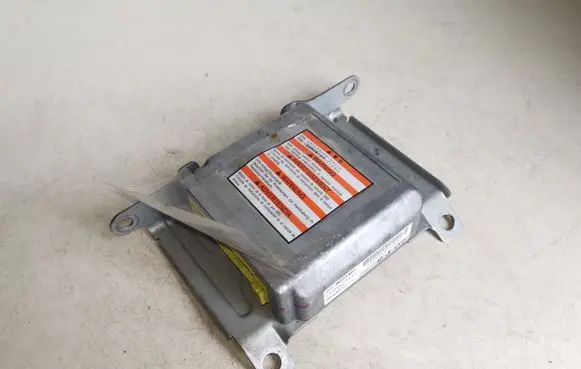 Subaru Forester SG Airbag control unit/module 98221SA011 1523005182