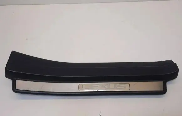 Lexus LS 430 Rear sill trim cover 6791750070 6791750060