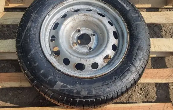 Fiat Fiorino R15 spare wheel 