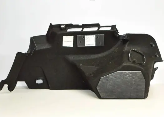 Volkswagen PASSAT B8 Other trunk/boot trim element 3G5867427A
