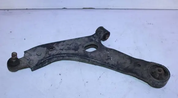 KIA Sportage Front lower control arm/wishbone