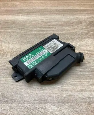 Audi 100 S4 C4 Combustion control unit/module 4A0907397 0227400192 WITHPLUG