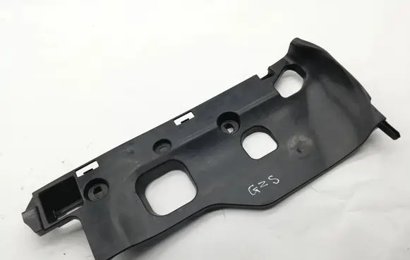 Toyota Yaris XP210 Other exterior part 55606K0030