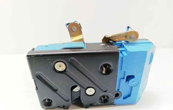 Volvo S80 Front door lock
