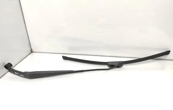 Mitsubishi Outlander Windshield/front glass wiper blade 178036J H0547 1929