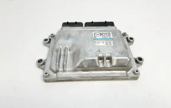 Mazda CX-5 II Engine control unit/module PYFA18881 E6TA0671HS