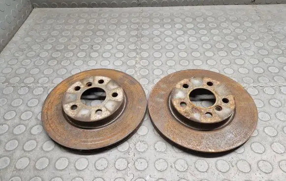 BMW i3 Front brake disc 6866293