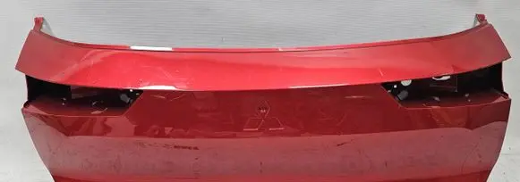 Mitsubishi Grandis Tailgate trim 901520105R