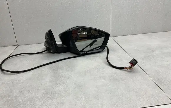 Skoda Superb B8 (3V) Front door electric wing mirror