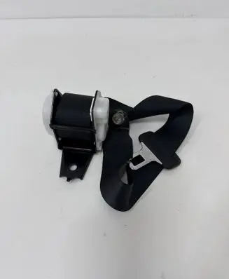 Rear seatbelt