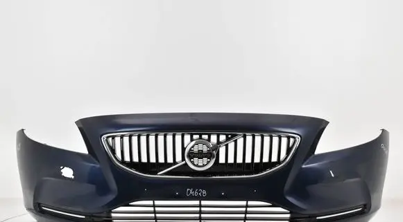 Volvo V40 Front bumper 31283732