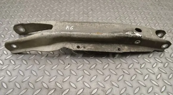 Mercedes-Benz A W176 Rear upper control arm/wishbone