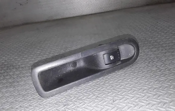 Renault Scenic II - Grand scenic II Electric window control switch 156013870