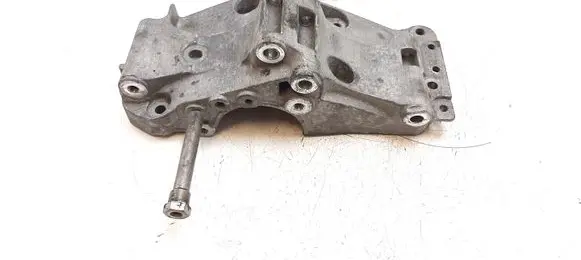 BMW 3 GT F34 Generator/alternator bracket 7619250