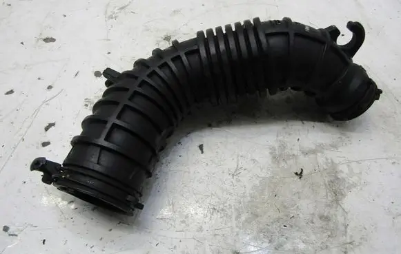 KIA Ceed Air intake hose/pipe 28140-J7900