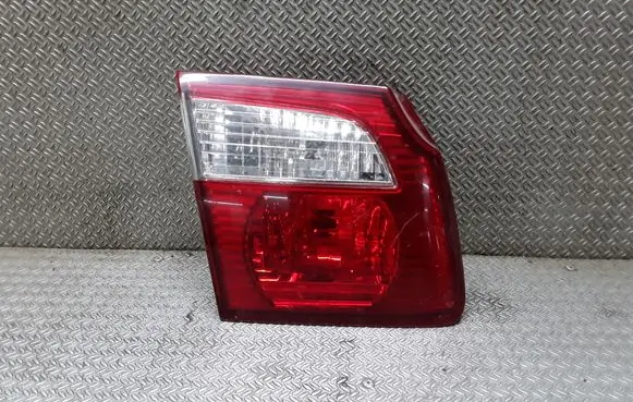 Mazda 626 Tailgate rear/tail lights 13261922