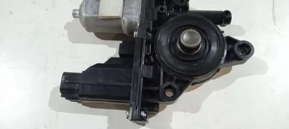 KIA Carens III Rear door window regulator motor 83450A4010