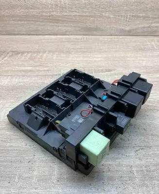 Volkswagen PASSAT B7 Comfort/convenience module 3AA937087C 5WK50447
