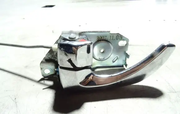 KIA Sorento Rear door interior handle H103