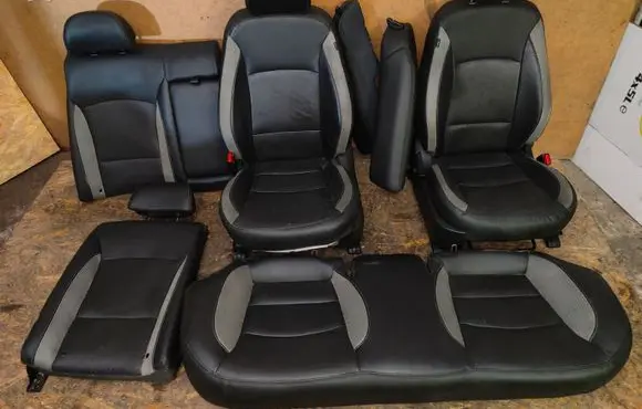 KIA Optima Seat set 