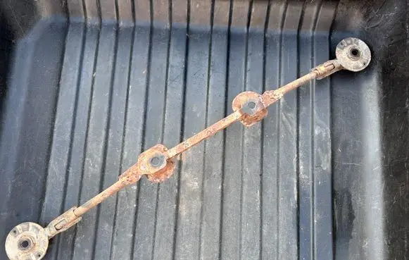 Other rear suspension part