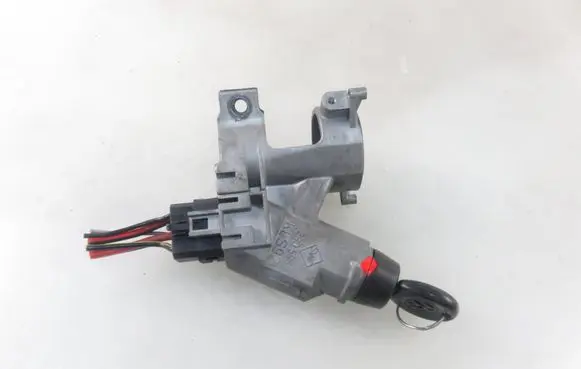 Volkswagen PASSAT B4 Ignition lock 357905851