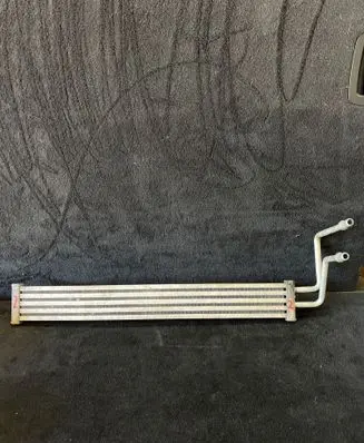 BMW 5 F10 F11 Power steering radiator 7570100 N7399001