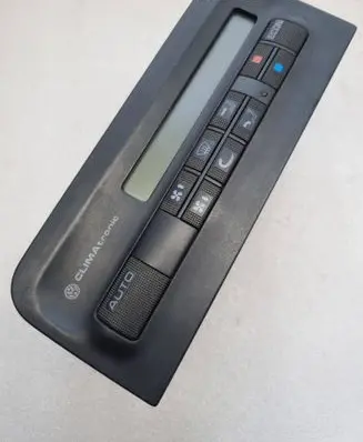 Volkswagen Golf III Climate control unit 1H0907044A