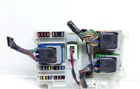 Volvo V60 Fuse module BG9T14C256GA 31314116AA