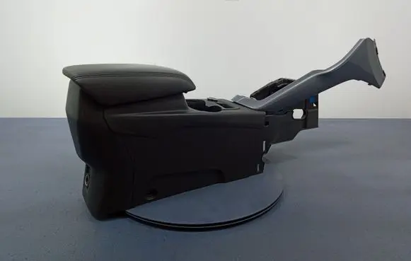Ford Focus Center console SD0526102436801