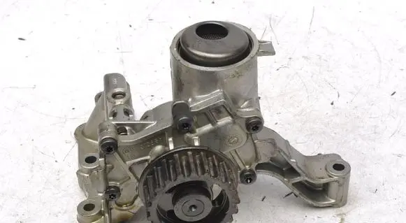 Ford Puma Oil pump H6BG-6600-BA