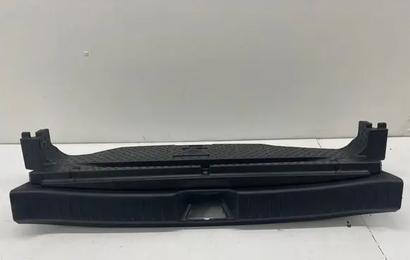 Mazda CX-30 Trunk/boot sill cover protection DFR56889X DFR5V0584