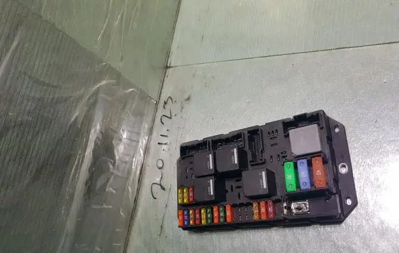 Jaguar XJ X351 Fuse box set