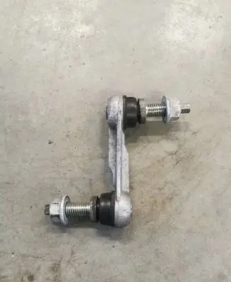 Chevrolet Corvette C7 Front anti-roll bar/stabilizer link 22945601