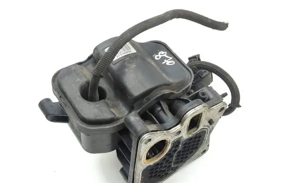 Jeep Cherokee EGR valve cooler 55246805