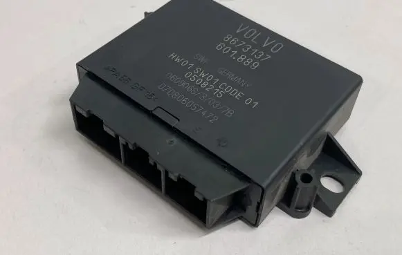 Volvo V50 Parking PDC control unit/module 8673137