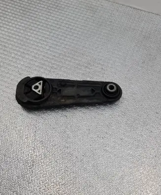 Renault Clio III Gearbox mount 8200338385