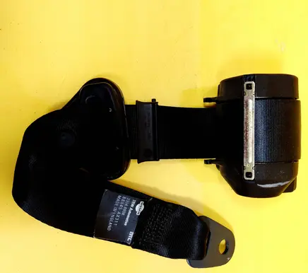 Nissan Micra Rear seatbelt 33048808