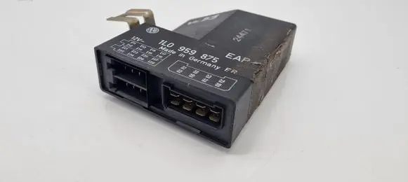 Volkswagen PASSAT B3 Comfort/convenience module 1L0959875