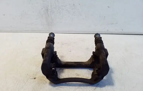 Nissan Navara D23 Brake caliper pad carrier rear 