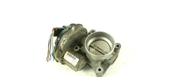 Ford Focus C-MAX Throttle body valve 4M5GFA VP4F9U9E928AC