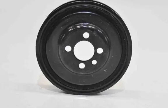 Audi Q3 8U Crankshaft pulley 03G105245